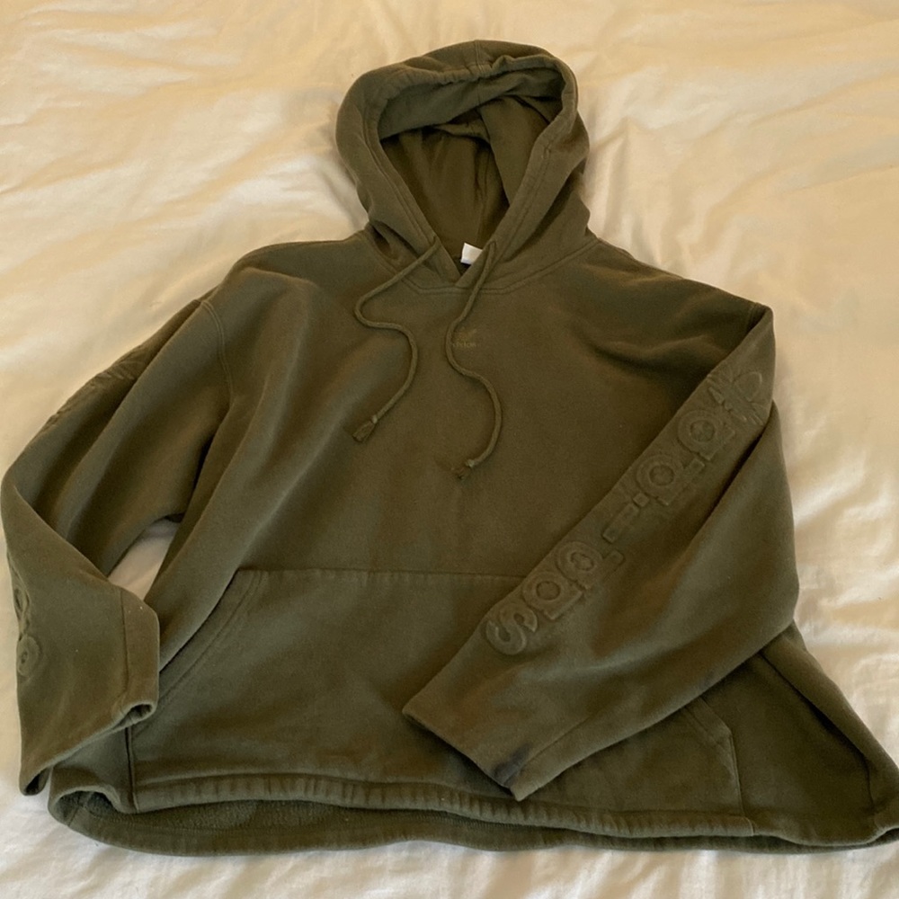 Adidas oversized sweatshirt